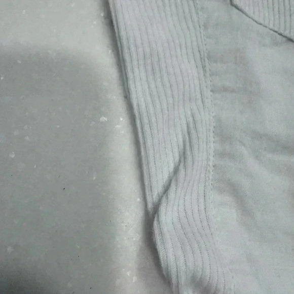 Love Tree Top Womens Button Up Rolled Sleeve Top W/ribbed Accents & Pockets Sz S - Picture 11 of 12